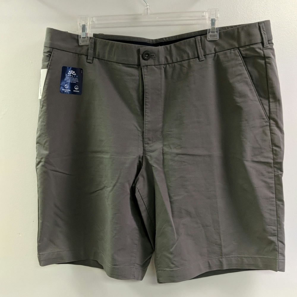 Izod Men's Performance Short